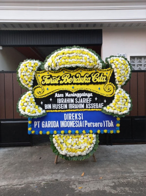 Papan Bunga Duka di Monggas